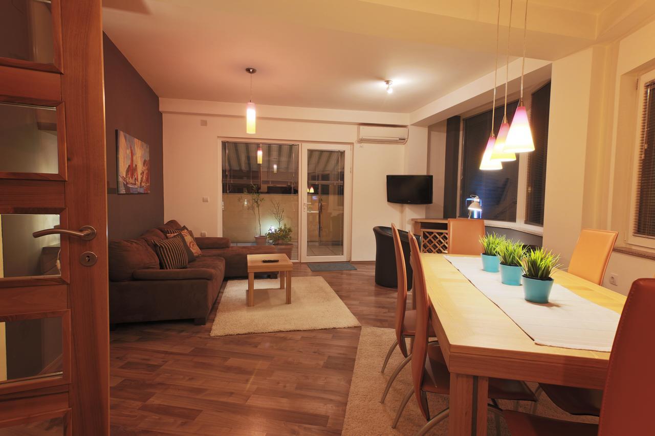 Apartments Elena Охрид Экстерьер фото